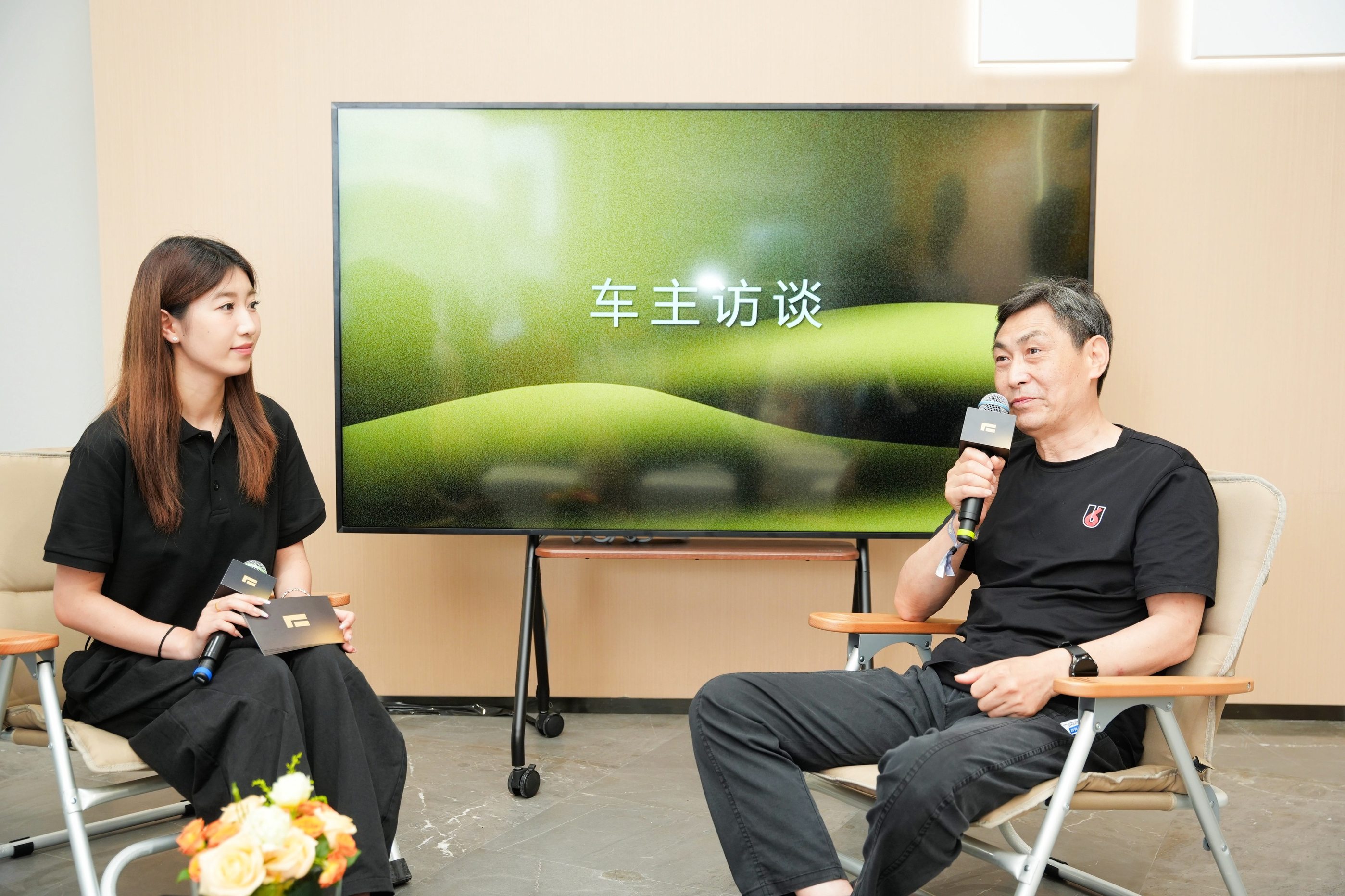 极石汽车合肥综合体验中心盛大开业：以用户体验为核心，开启新能源出行新篇章