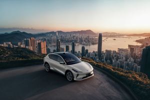 树立中大型纯电旗舰SUV新标杆，智己LS7焕新版上市，限时权益价32.99万元