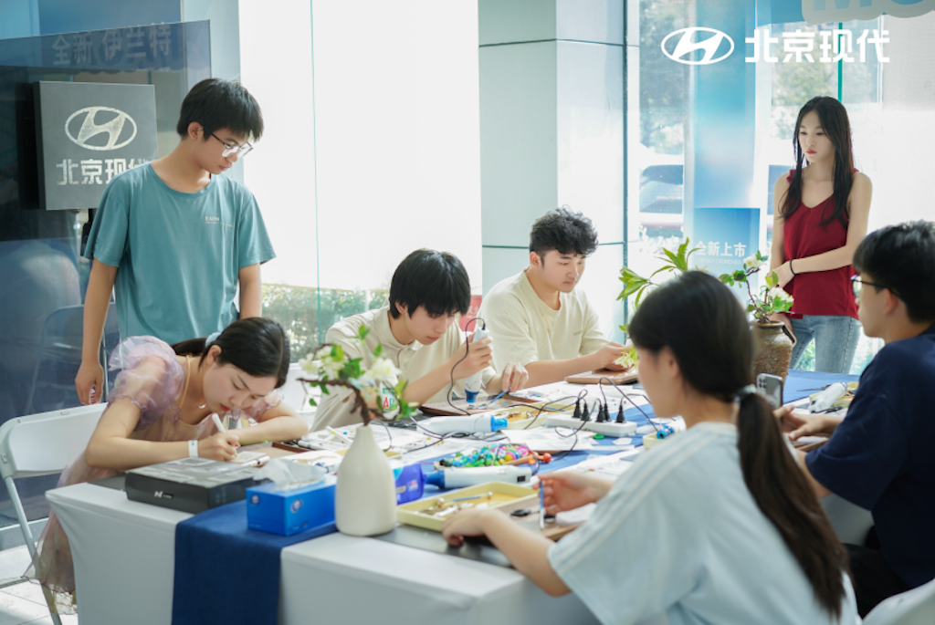 北京现代N Line Club Day与“最珍贵的在身边”直接圈粉无数！