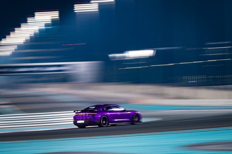 保时捷Taycan Turbo GT同时问鼎亚特兰大与亚斯码头赛道圈速纪录