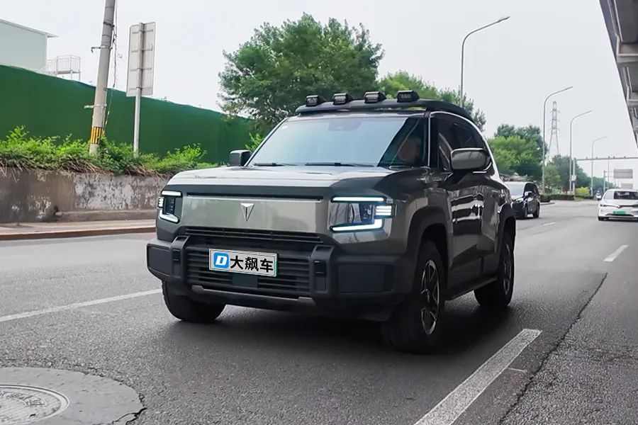 深蓝G318：开起来不费劲，属于“好开不挑人”