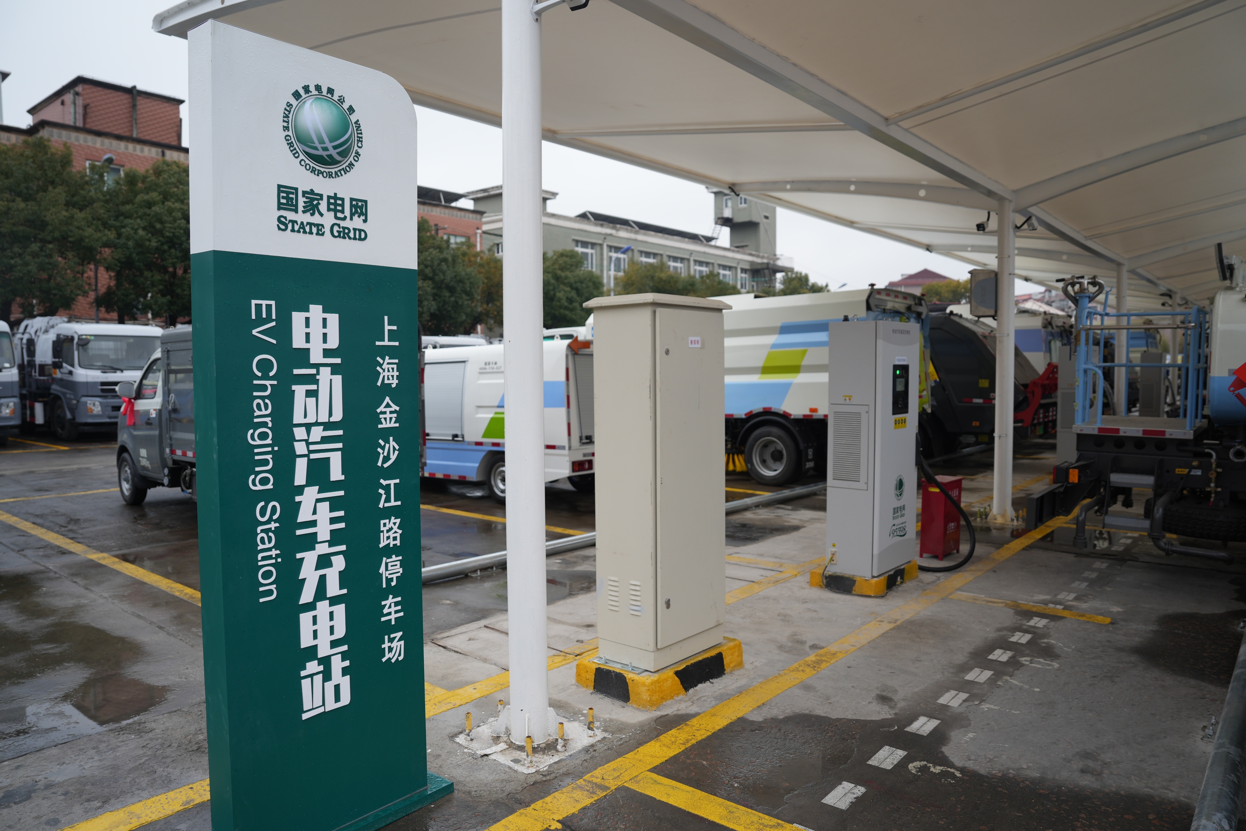 坐车里危险，开空调伤电池？这些充电“野规则”，好多人被忽悠了