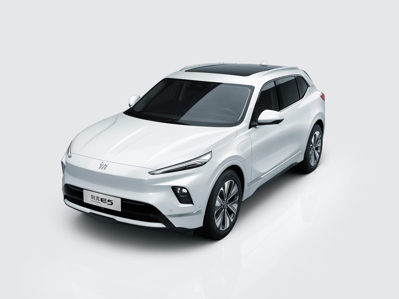 14.99 万元起，别克 E5 价格“放血”，承诺自燃赔新车