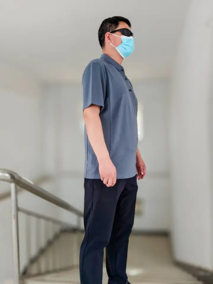 夏季出行穿什么POLO衫好？单导矩阵科技POLO衫干爽体面一整天