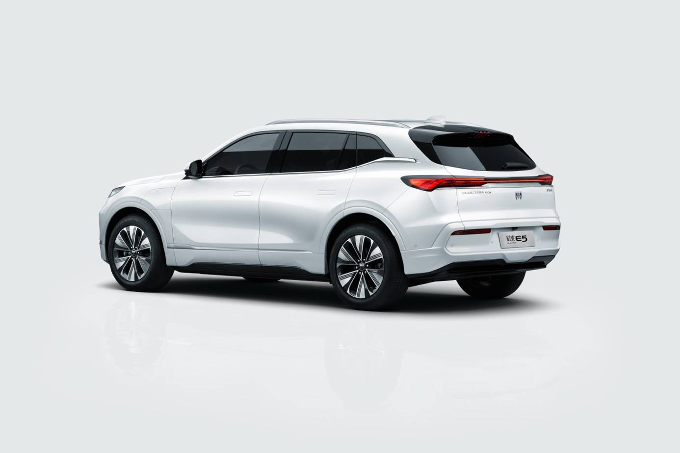 新别克纯电 E5 上市：14.99 万起，重塑 15 万级纯电 SUV 标杆