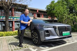 用料扎实，续航长且支撑性好，试驾红旗H5 PHEV