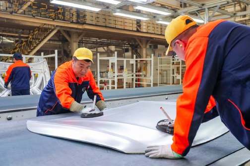 沃尔沃全新S90：以安全为基，重构豪华轿车价值新范式