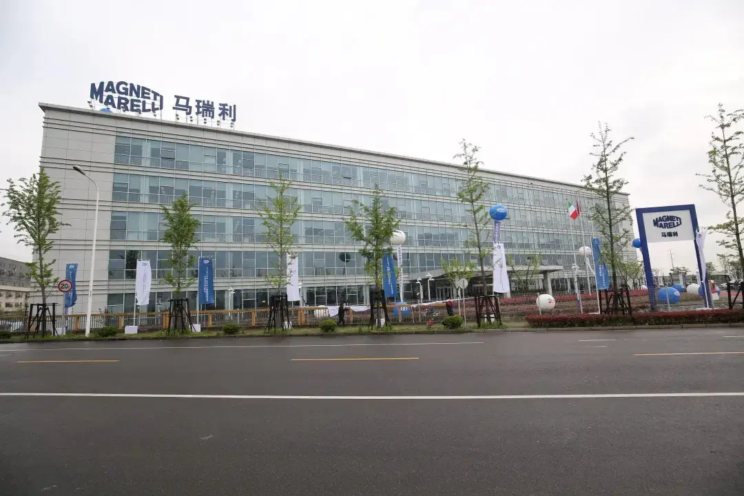 从全球第7到负债320亿！这家申请破产的汽车巨头还能翻身吗？