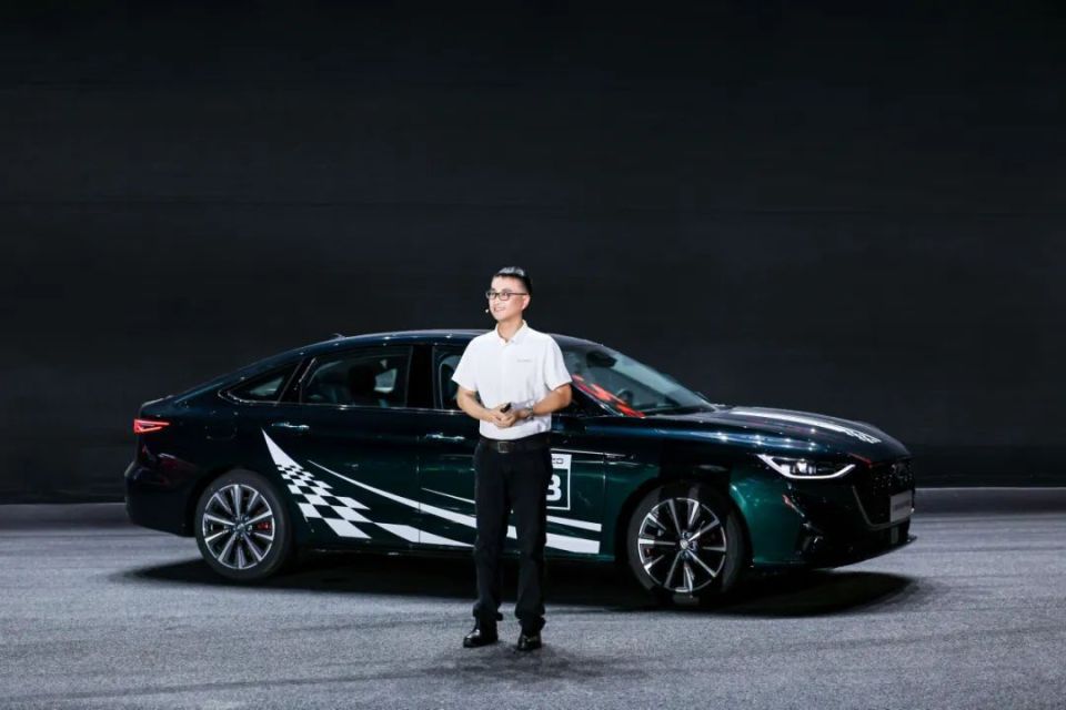 12.29万元起！年轻人的第一台性能家轿艾瑞泽8 PRO新车正式上市