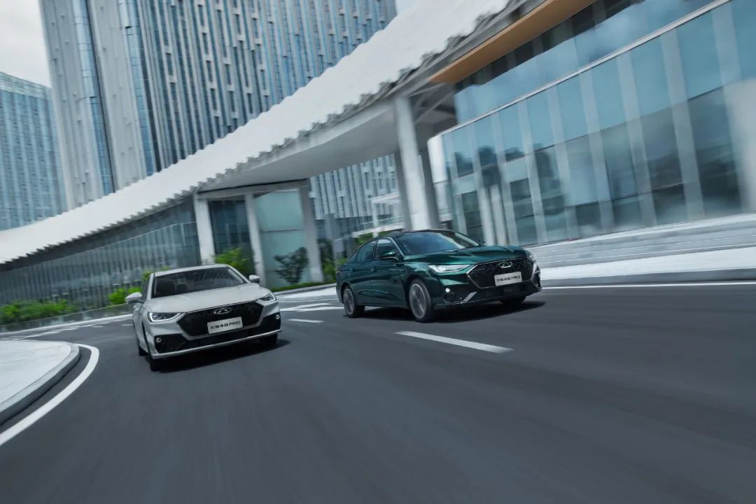 能下赛道的性能家轿 艾瑞泽8 PRO 2.0T限时12.29万起