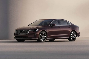 争奔驰E级、宝马5系，新沃尔沃S90上市就降10万，XC90同款前脸