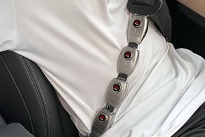 车上这些配置能致车毁人亡！防虫网、包围脚垫都在列
