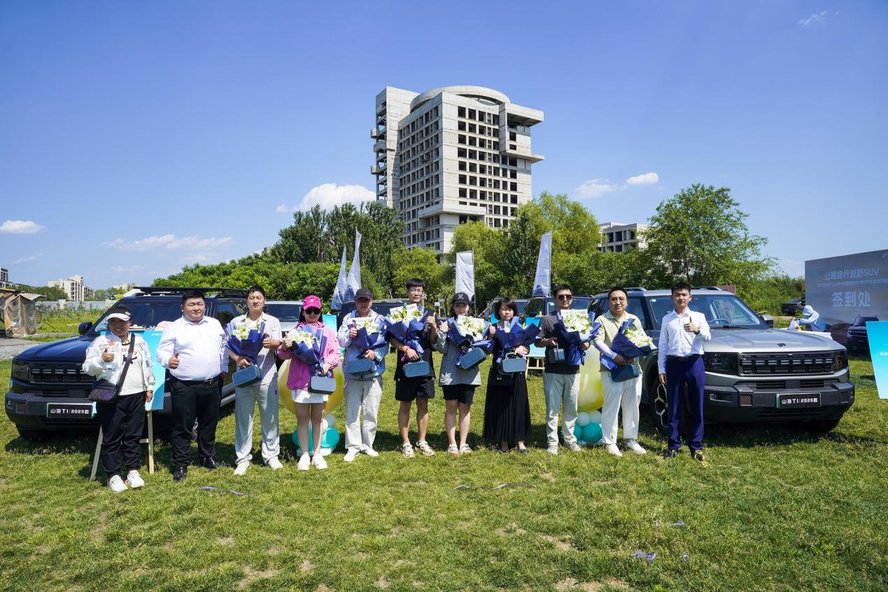 新增长续航和四驱版 2025款捷途山海T1在沈上市