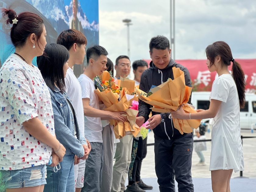 吉利第四代博越L冰城首秀，一场产品力与地域文化的共鸣体验。
