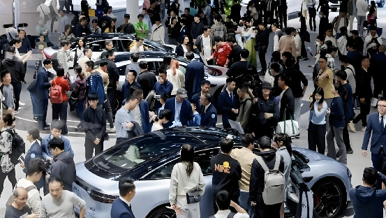 345万辆库存车压顶，中国车市患上促销依赖症！