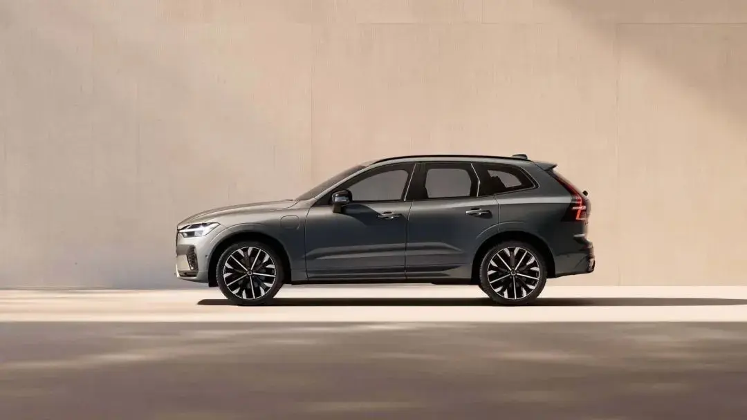 一上市就直降14万元！2026款沃尔沃XC60哪款车型，更值得买？