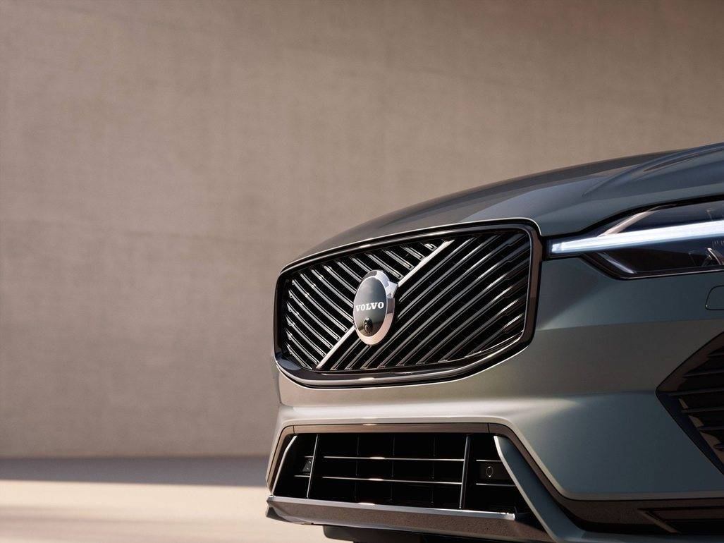 一上市就直降14万元！2026款沃尔沃XC60哪款车型，更值得买？