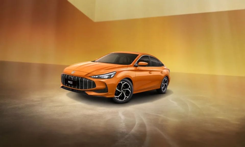 官宣！MG5焕新升级 2026款车型将于6月30日上市