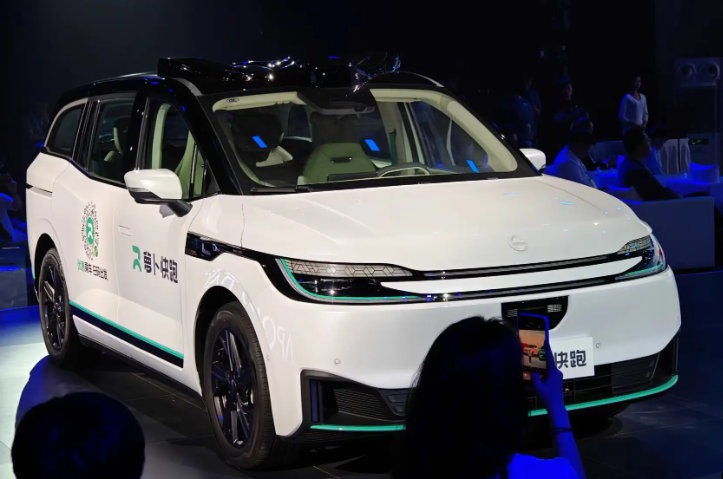 特斯拉 Robotaxi 于美国正式发布，中国同行笑而不语​