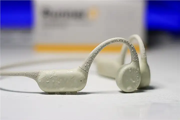 骨传导耳机也能这么好听？南卡Runner 4让我彻底抛弃了入耳式