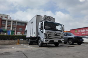 超越经典！欧马可3.8L轻卡用户亲证： 3.0L产品将成新一代“神车”