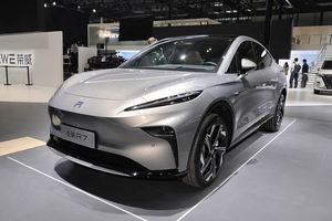 15.99万起就能买到中大型SUV，上汽打造，最高续航730km