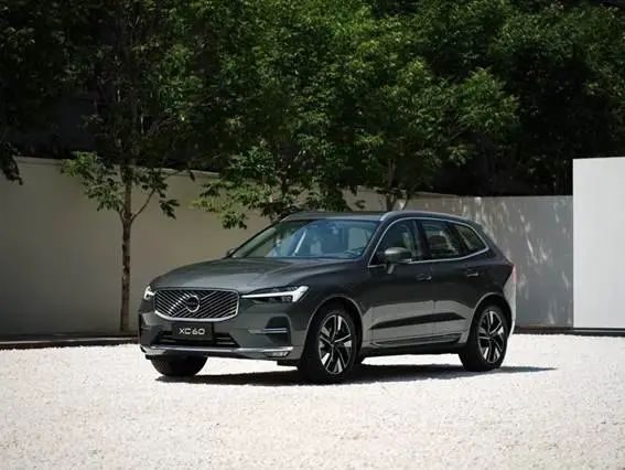 沃尔沃全新XC60焕新上市，限时参考尊享价25.49万元起