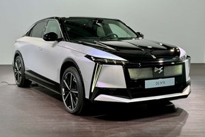 法系纯电新旗舰，首次体验DS N°8，这设计你能接受吗？