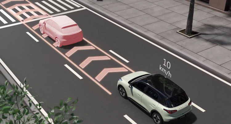 纯电小车“卷”出新高度，吉利星愿登顶销冠，究竟靠哪些实力？