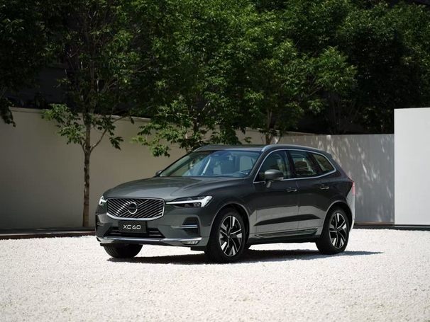 沃尔沃全新XC60焕新上市，限时参考尊享价25.49万元起