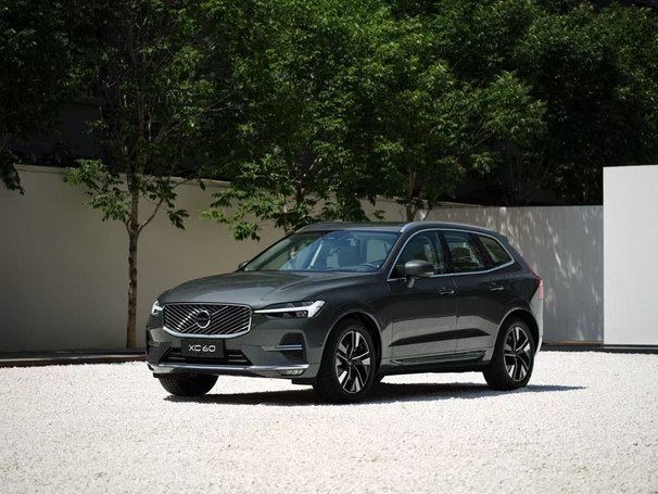 北欧豪华再进化！沃尔沃全新XC60限时25.49万起，20组车主现场交付