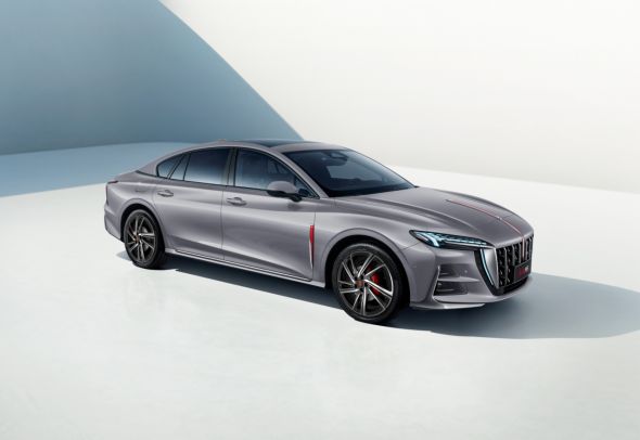 2025款红旗HS3 PHEV劲为PLUS版、2025款红旗H6联袂上市