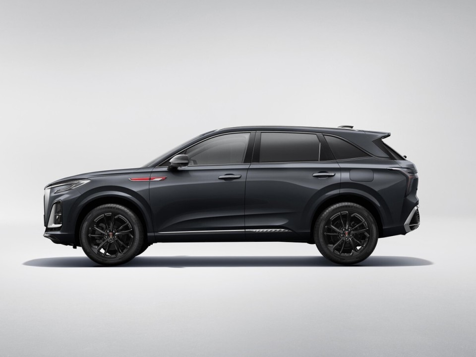 2025款红旗HS3 PHEV劲为PLUS版、2025款红旗H6联袂上市