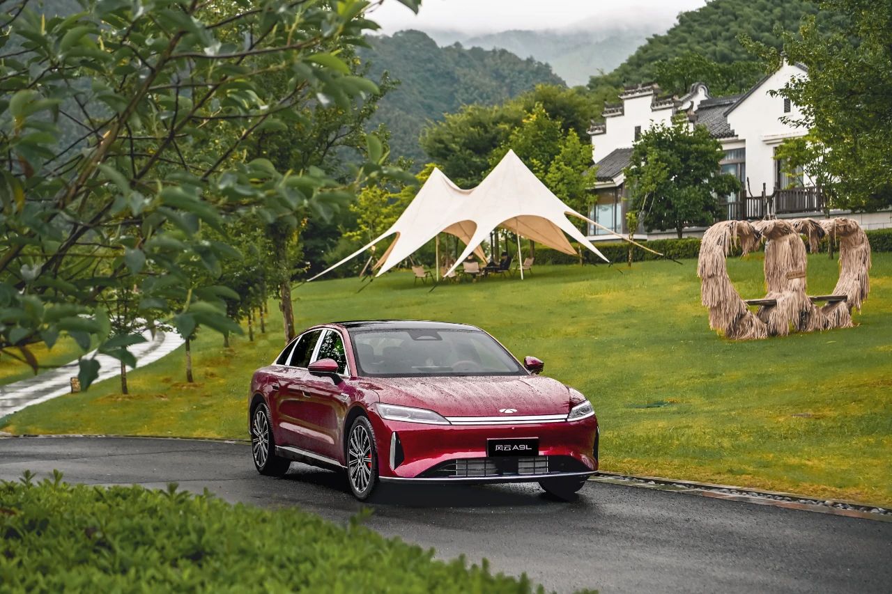 风云A9L预售15.99万起 4秒级零百+2500km续航
