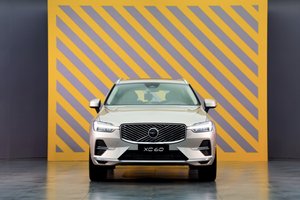 沃尔沃全新XC60震撼上市，安全小剧场见证家庭安心之选