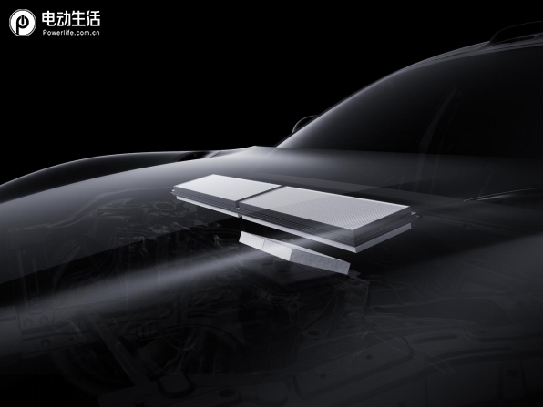 小米YU7 携3款车型正式上市 售价25.35万元起