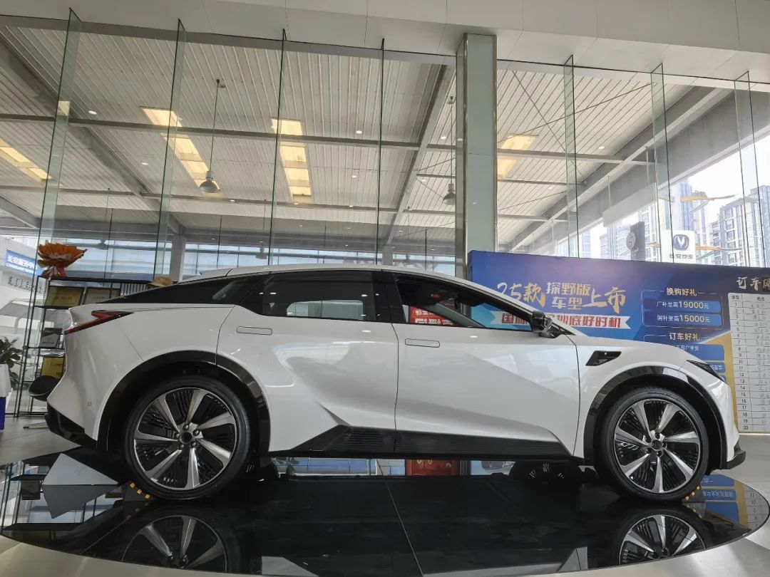 “不会买车，就买丰田”，一汽丰田价值战的底气！