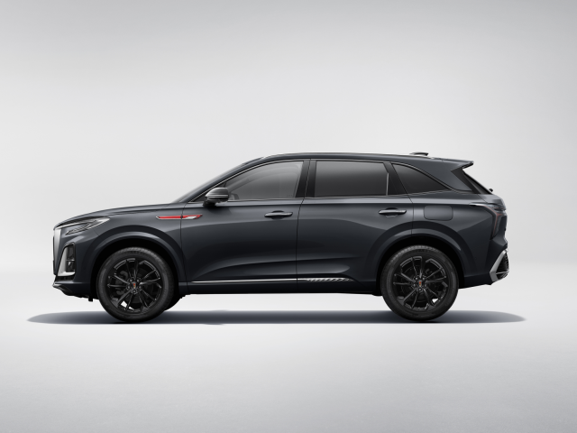 2025款红旗HS3 PHEV劲为PLUS版、2025款红旗H6联袂上市