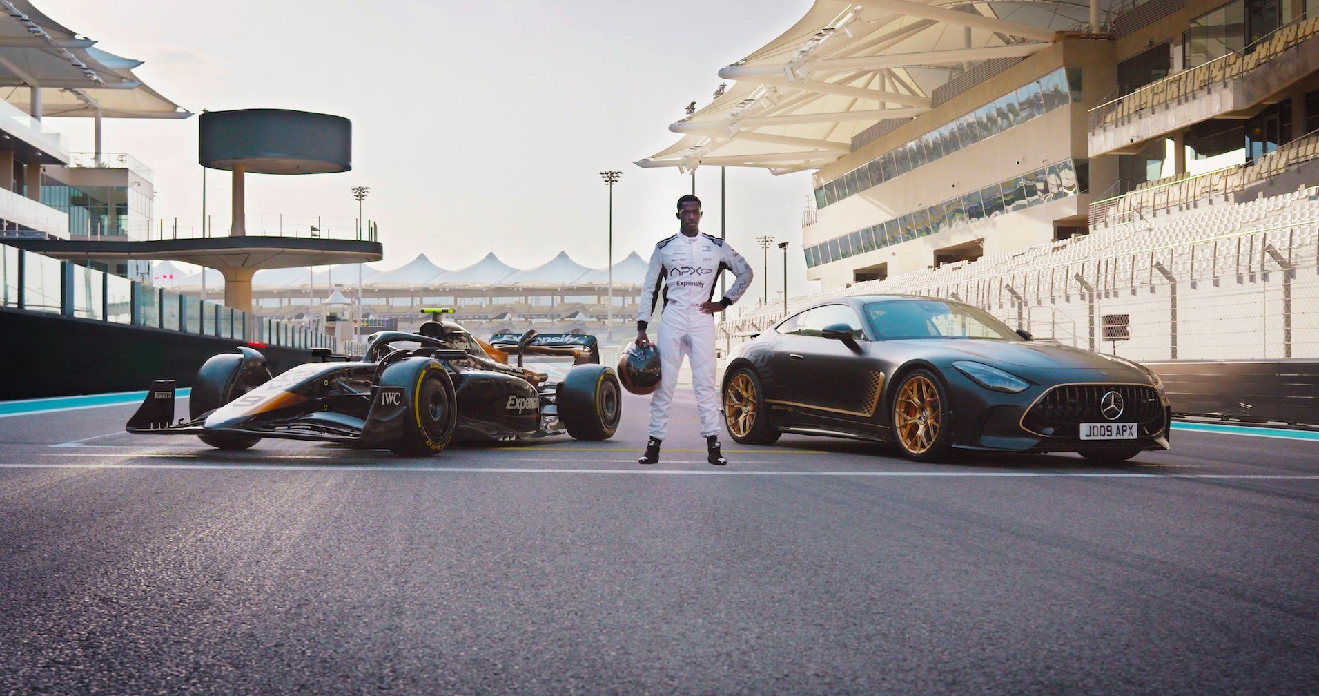 梅赛德斯-AMG助阵超燃电影《F1™：狂飙飞车》