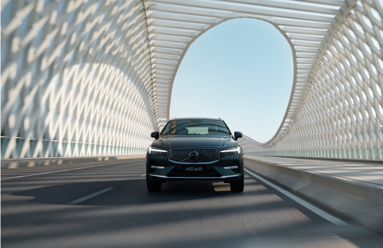 沃尔沃全新XC60焕新上市，限时参考尊享价25.49万元起