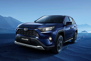 中老年人优选？丰田荣放RAV4，5月卖1.8万台