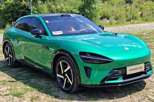 小米YU7赛道测试刹车着火，问题根源--刹车片温度达619℃