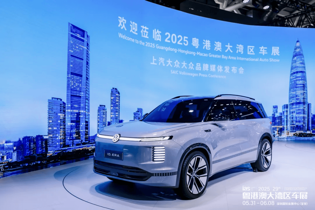 潮涌湾区，齐竞渡，共扬帆：2025粤港澳大湾区车展盛大启幕