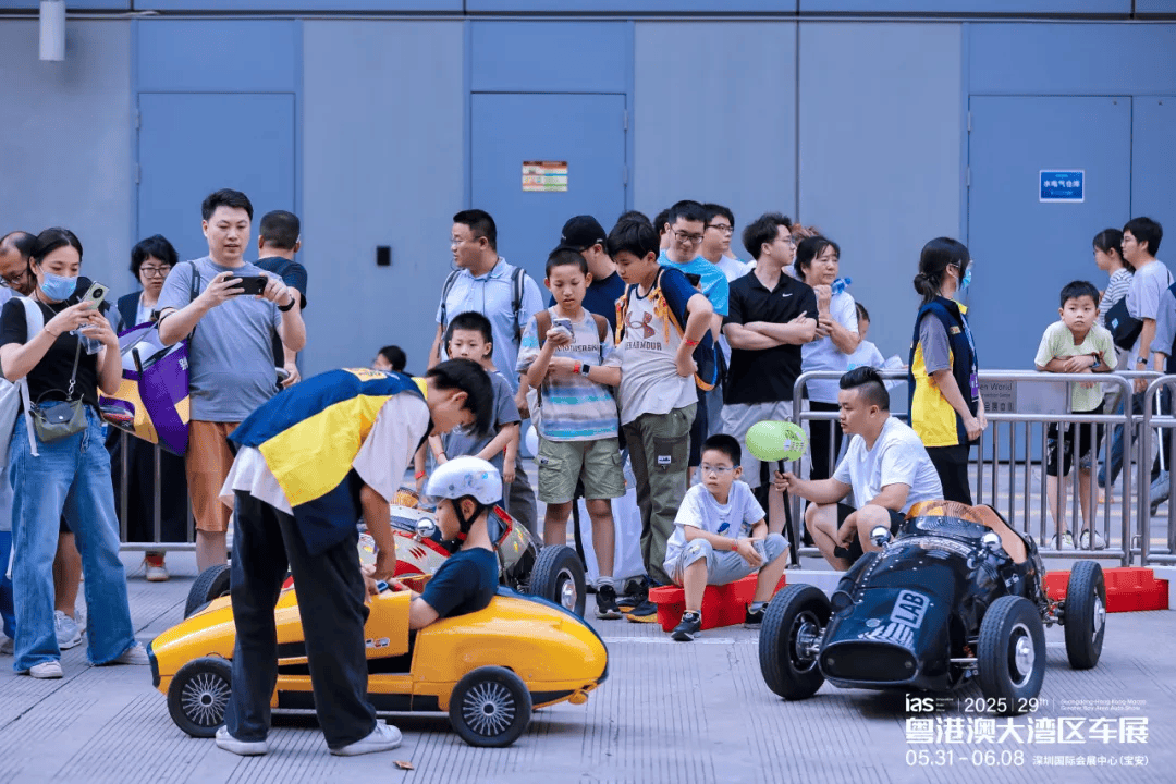 潮涌湾区，齐竞渡，共扬帆：2025粤港澳大湾区车展盛大启幕