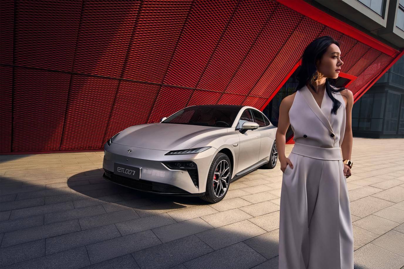 实力与性价比兼具！2025款东风奕派eπ007，究竟怎么选？