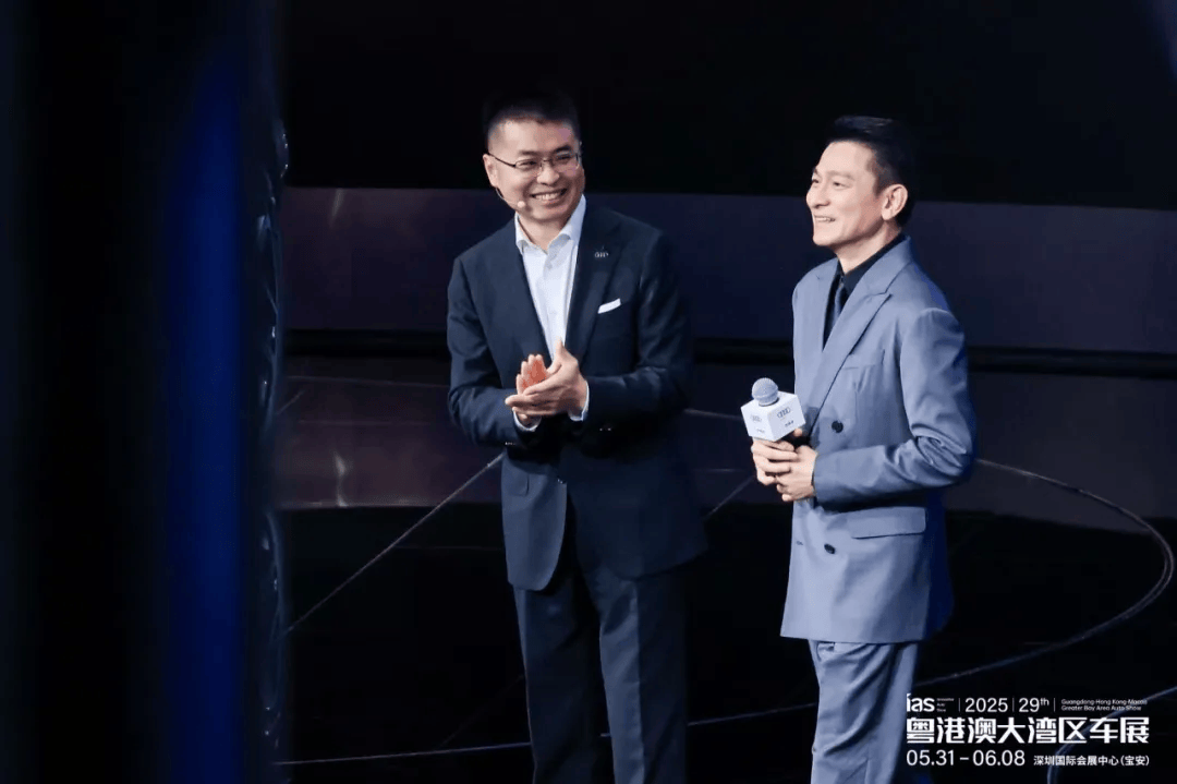 潮涌湾区，齐竞渡，共扬帆：2025粤港澳大湾区车展盛大启幕
