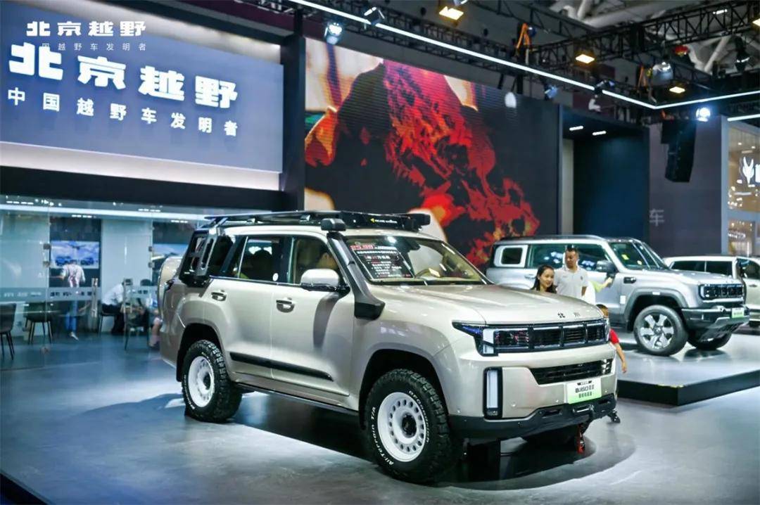 全系车型齐聚2025粤港澳车展，北京越野展现越野世家硬实力