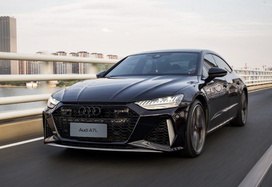 三冠王A7L震撼登场！29.49万起，上汽奥迪重塑豪华定义
