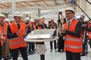 远景动力法国超级工厂首期投产！欧洲电动车销冠迎来“本土心脏”