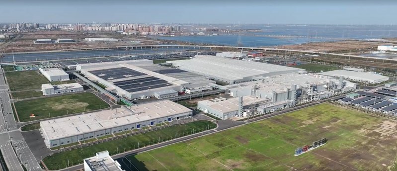 智能制造赋能高品质汽车生产，探访一汽丰田天津新能源工厂
